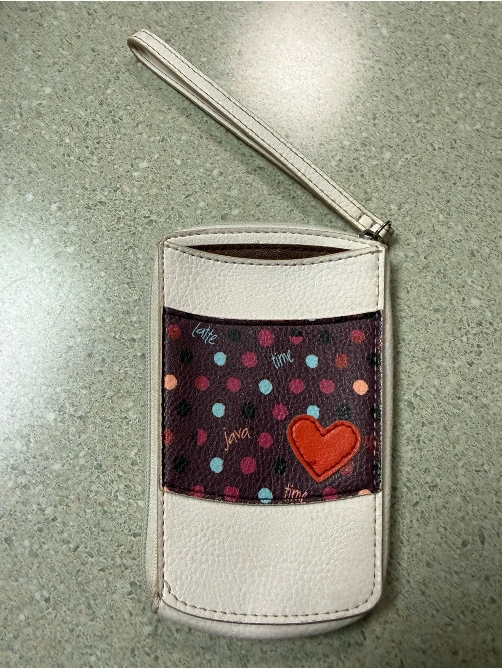 Vintage Relic Coffee Cup Poka Dot Wristlet - Picture 7 of 7